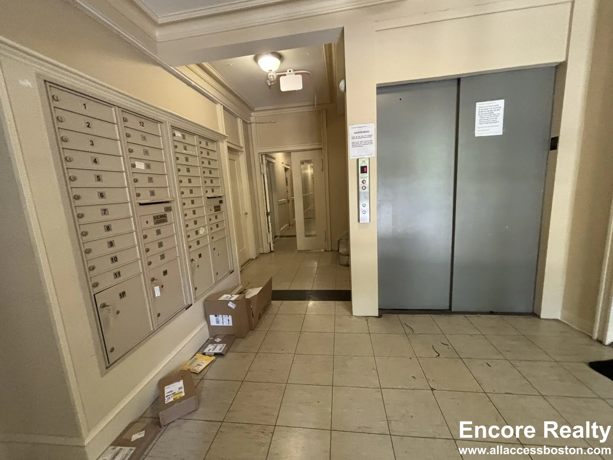 1 bed, 1 bath apartment for rent at 235 Park Dr Unit 5, Fenway — photo 10 of 11