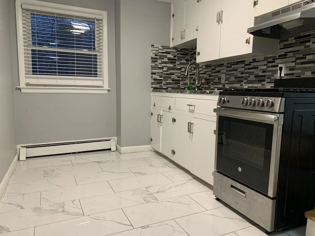 1 bed, 1 bath apartment for rent at 235 Reservoir Ave Unit 1, Revere