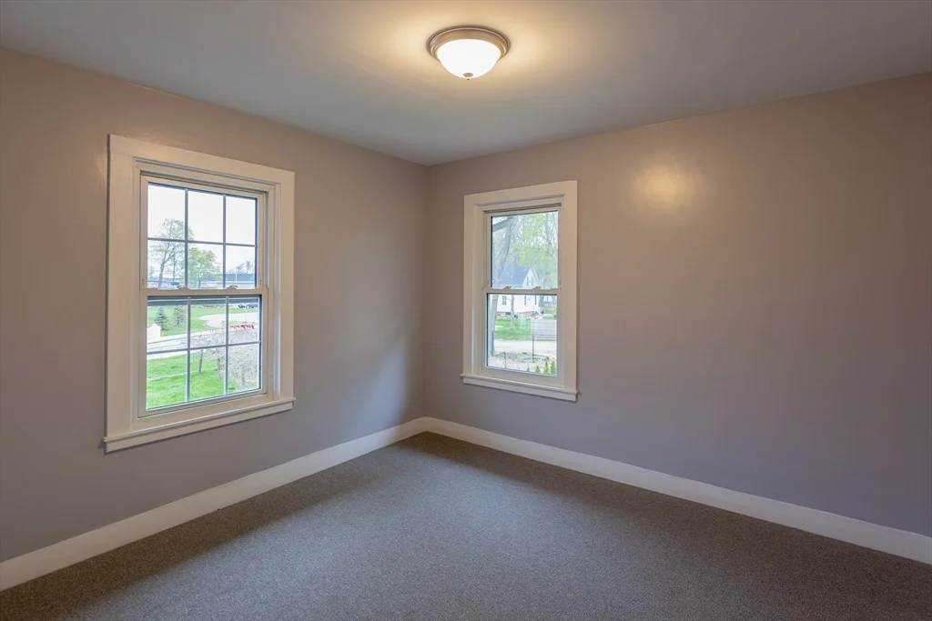 3 bed, 1 bath apartment for rent at 235 Standish Ave, Plymouth — photo 12 of 13