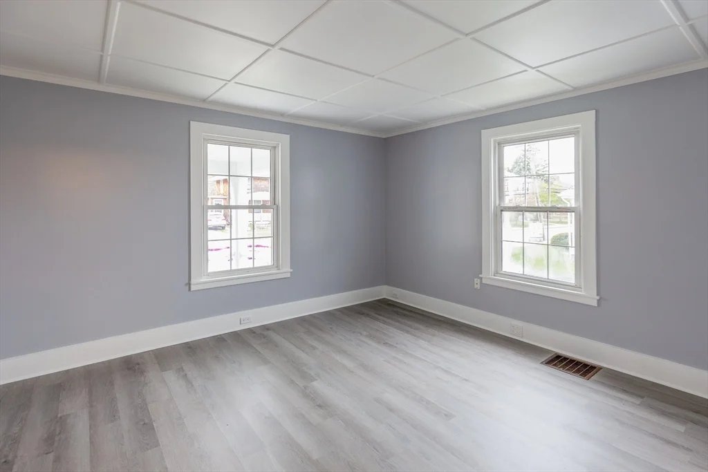 3 bed, 1 bath apartment for rent at 235 Standish Ave, Plymouth — photo 7 of 13