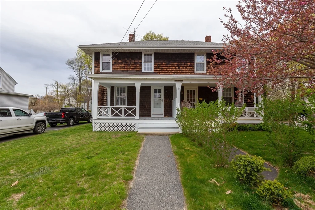 3 bed, 1 bath apartment for rent at 235 Standish Ave, Plymouth — photo 2 of 13