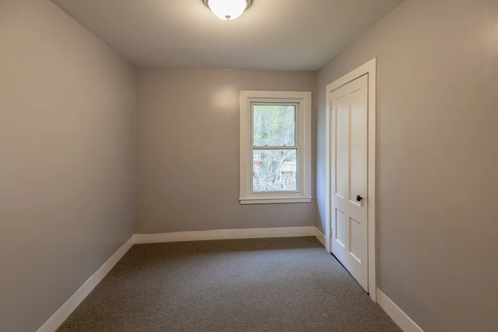 3 bed, 1 bath apartment for rent at 235 Standish Ave, Plymouth — photo 11 of 13