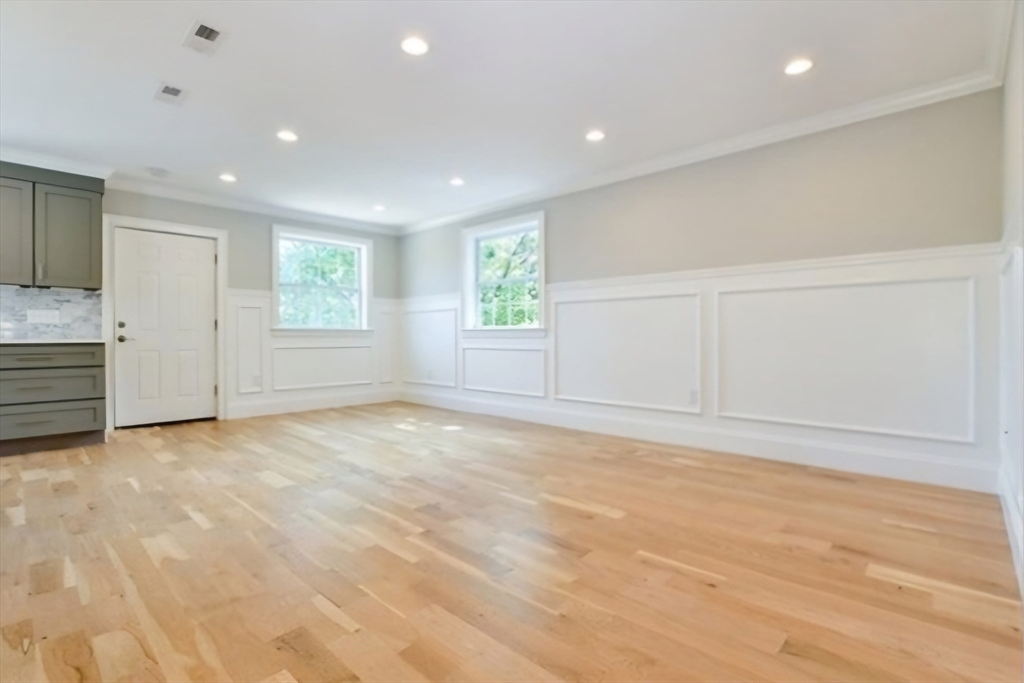 3 bed, 3 bath apartment for rent at 235 Webster Ave Unit Unit 2, Chelsea — photo 6 of 13