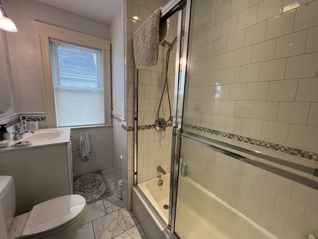 3 bed, 1 bath apartment for rent at 235 White St Unit 2, Belmont — photo 14 of 24
