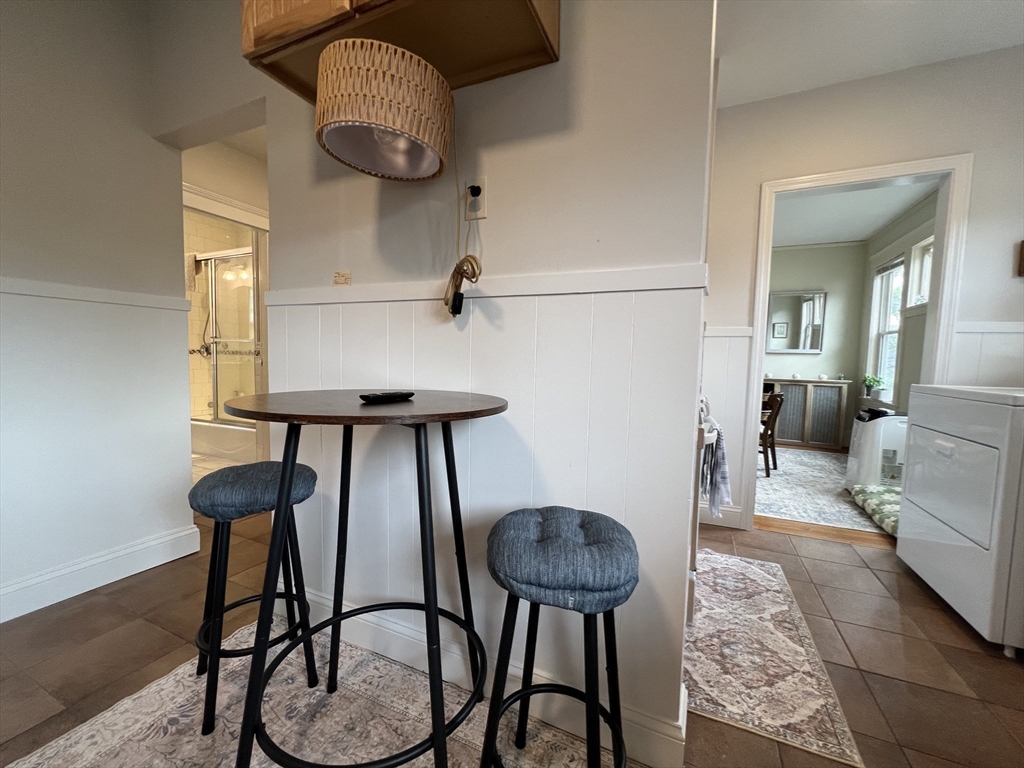 3 bed, 1 bath apartment for rent at 235 White St Unit 2, Belmont — photo 13 of 24