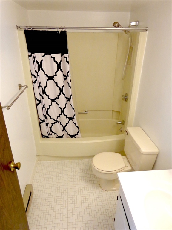 1 bed, 1 bath apartment for rent at 235 Winthrop St Unit 7709, Medford — photo 13 of 15