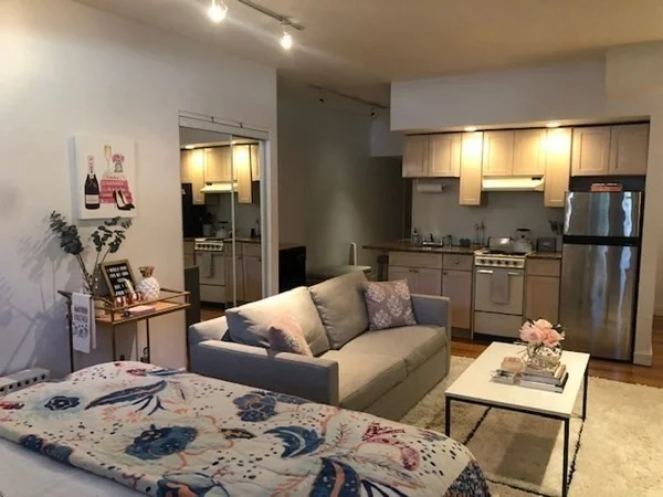 Studio bed, 1 bath apartment for rent at 236 Beacon St Unit 1A, Back Bay — photo 7 of 10