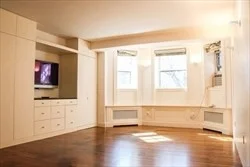 Studio bed, 1 bath apartment for rent at 236 Beacon St Unit 1C, Back Bay — photo 1 of 14