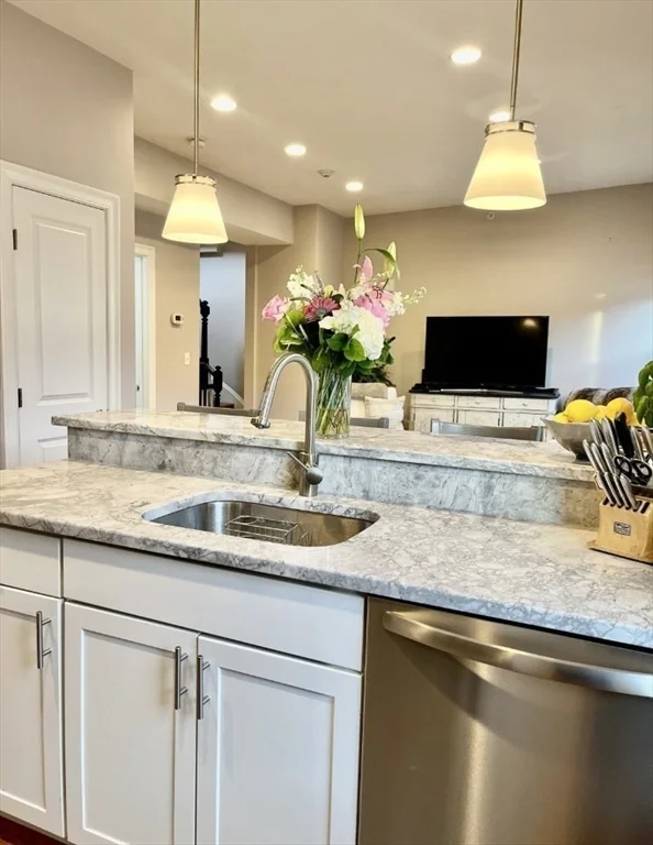 2 bed, 2 bath apartment for rent at 236 E St Unit 3, South Boston — photo 8 of 24