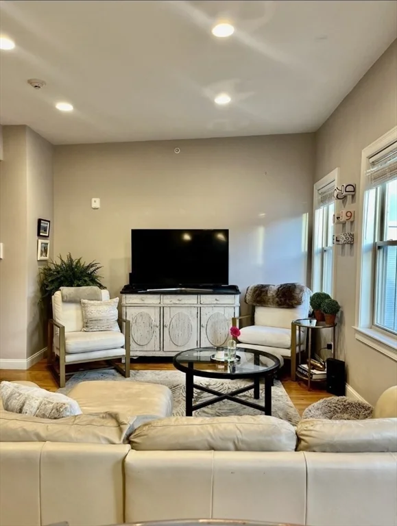 2 bed, 2 bath apartment for rent at 236 E St Unit 3, South Boston — photo 4 of 24