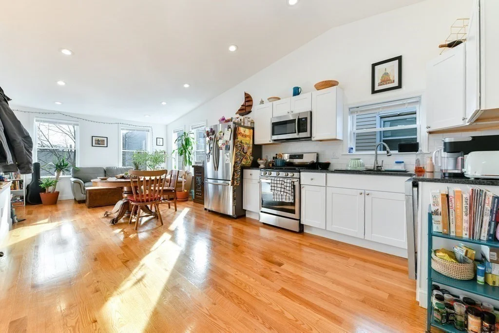 2 bed, 1 bath apartment for rent at 236 Havre St Unit 3, East Boston — photo 1 of 17
