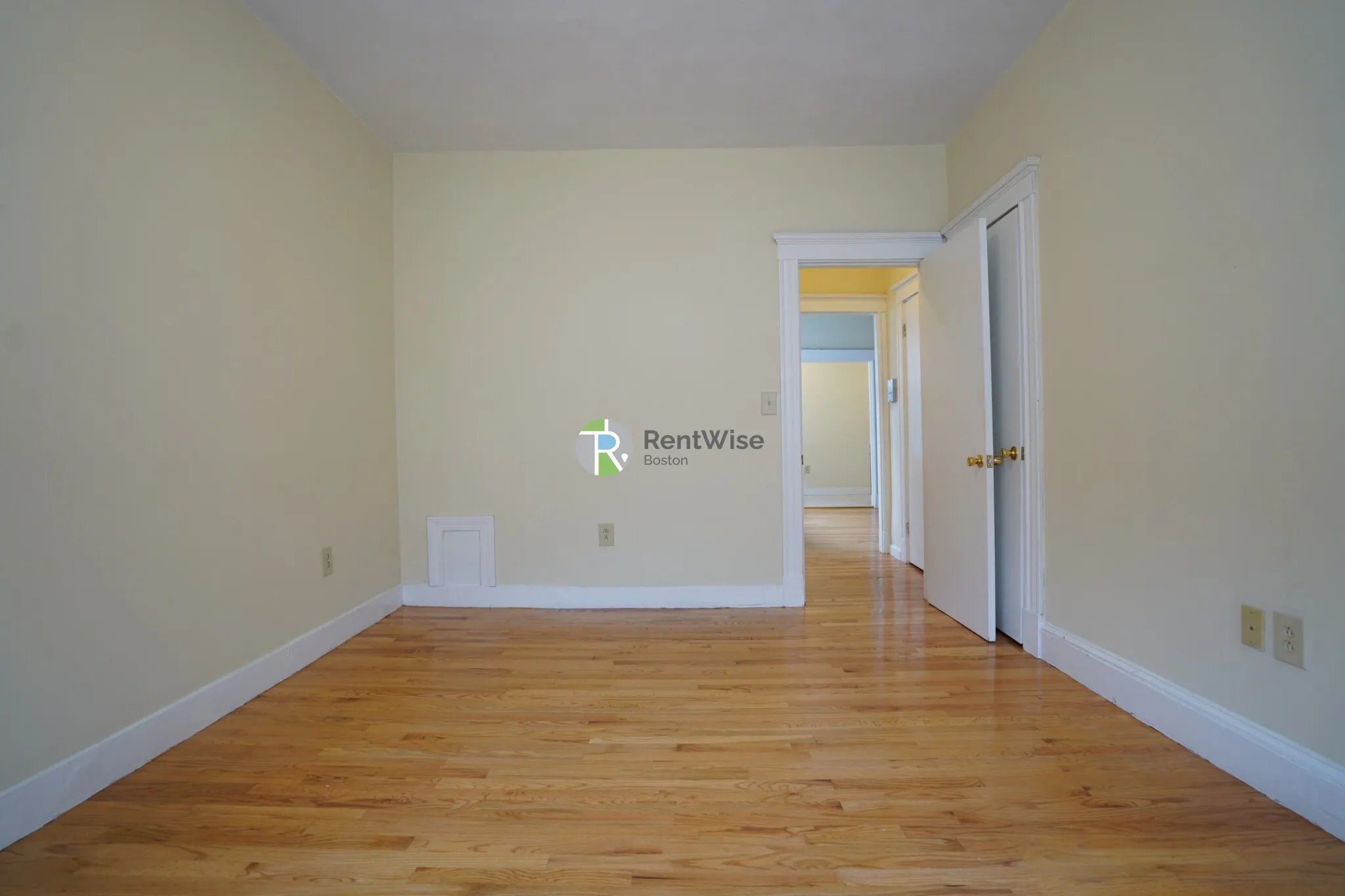 1 bed, 1 bath apartment for rent at 236 Kelton St Unit 17, Allston — photo 10 of 13