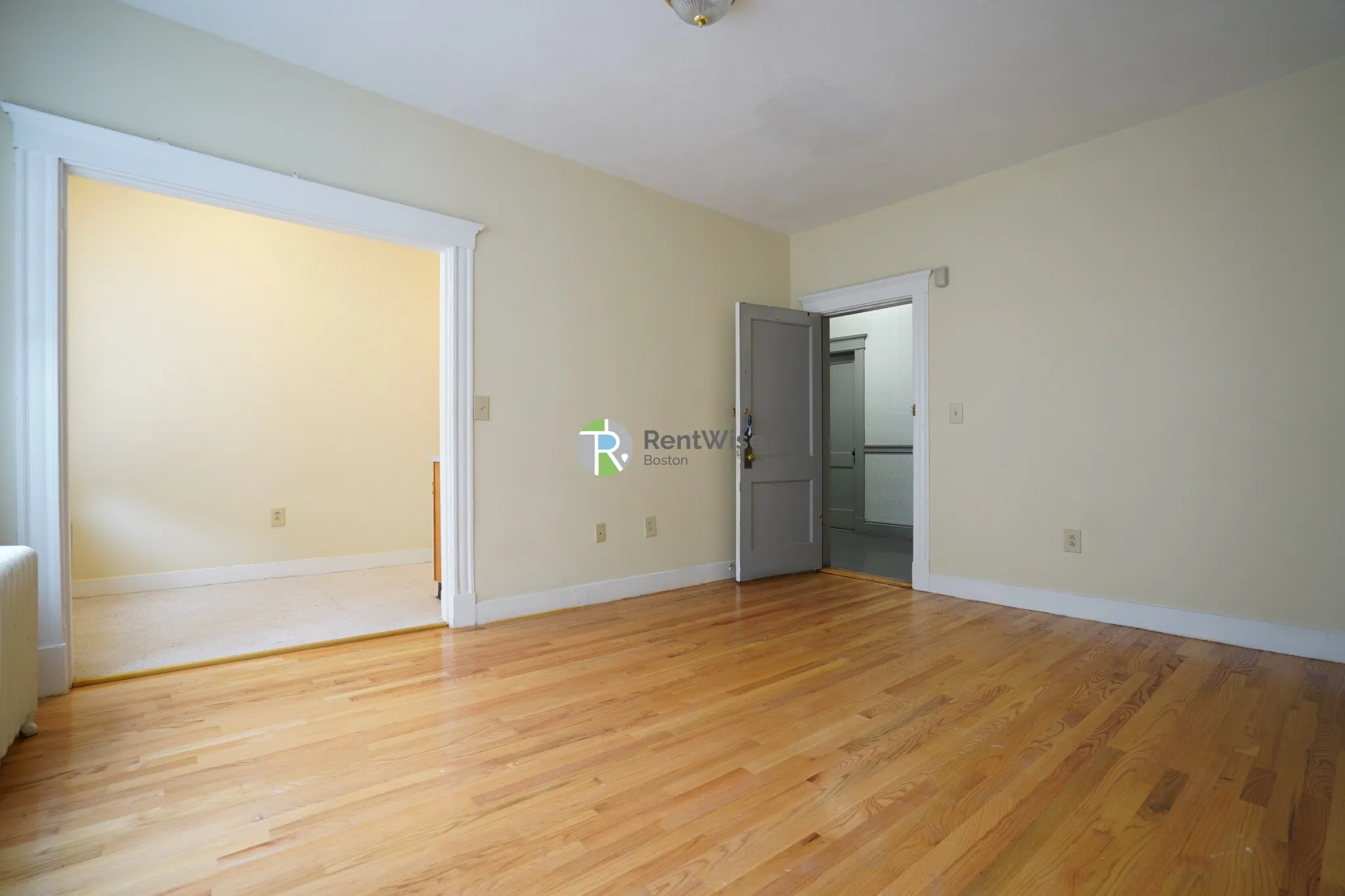 1 bed, 1 bath apartment for rent at 236 Kelton St Unit 17, Allston — photo 3 of 13