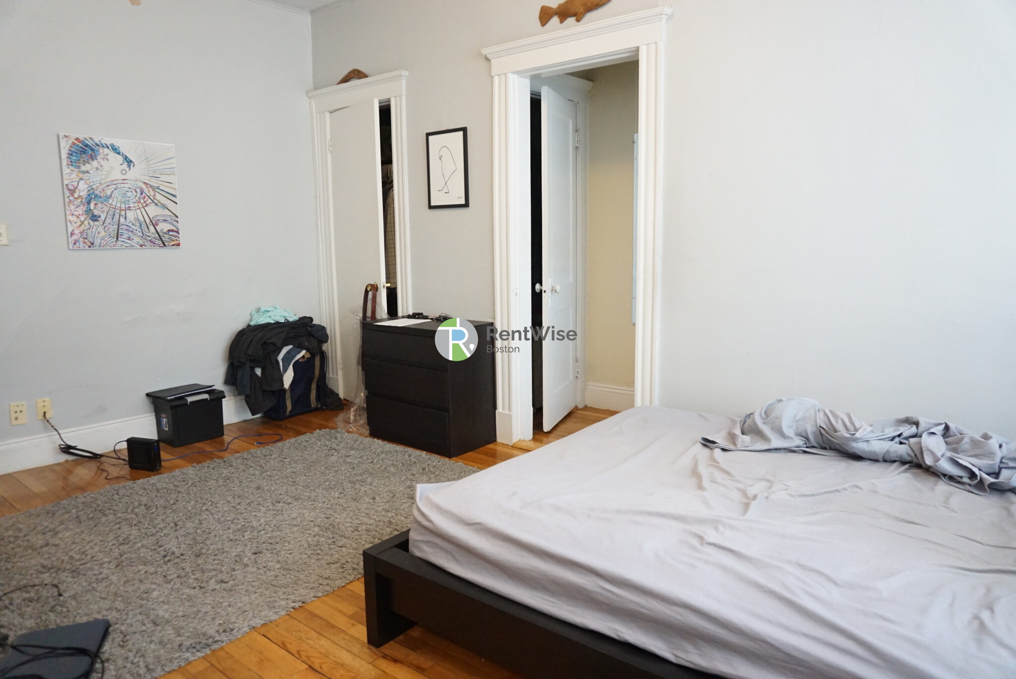 Studio bed, 1 bath apartment for rent at 236 Kelton St Unit 4, Allston — photo 3 of 14