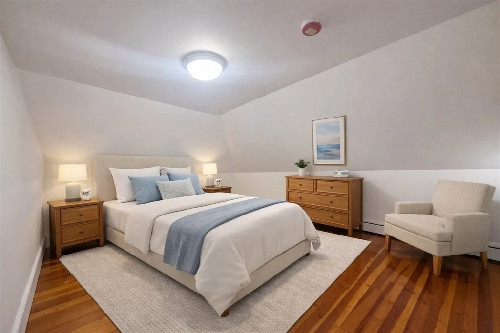 5 bed, 2 bath apartment for rent at 236 Madison Unit 236, Malden — photo 11 of 20