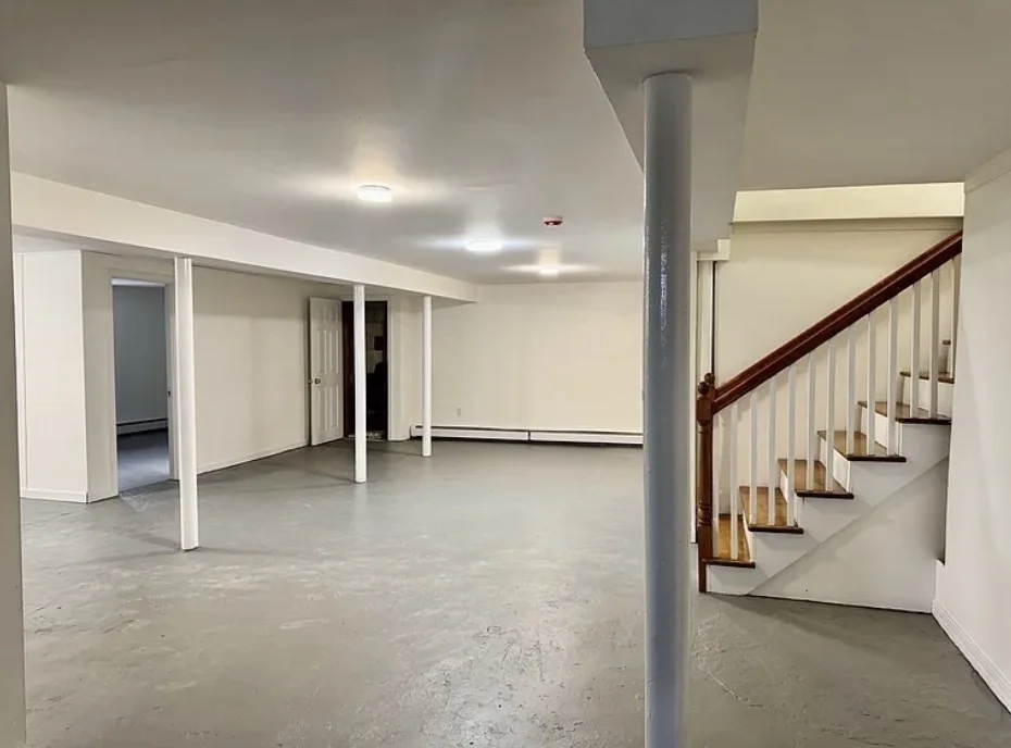 5 bed, 2 bath apartment for rent at 236 Madison Unit 236, Malden — photo 19 of 20