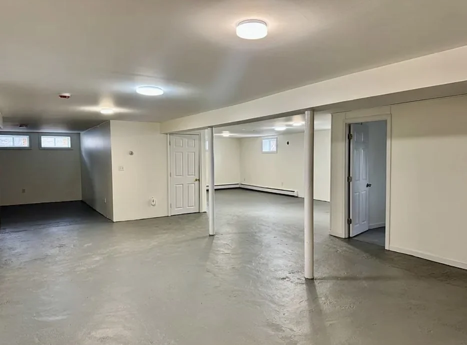 5 bed, 2 bath apartment for rent at 236 Madison Unit 236, Malden — photo 18 of 20