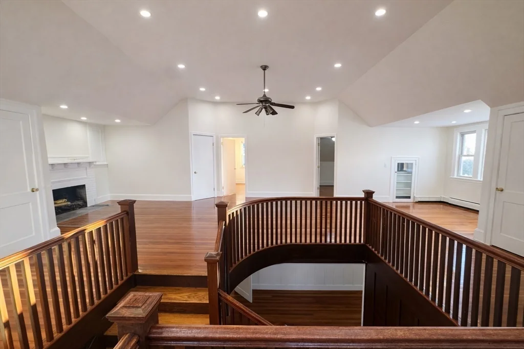 5 bed, 2 bath apartment for rent at 236 Madison Unit 236, Malden — photo 3 of 20