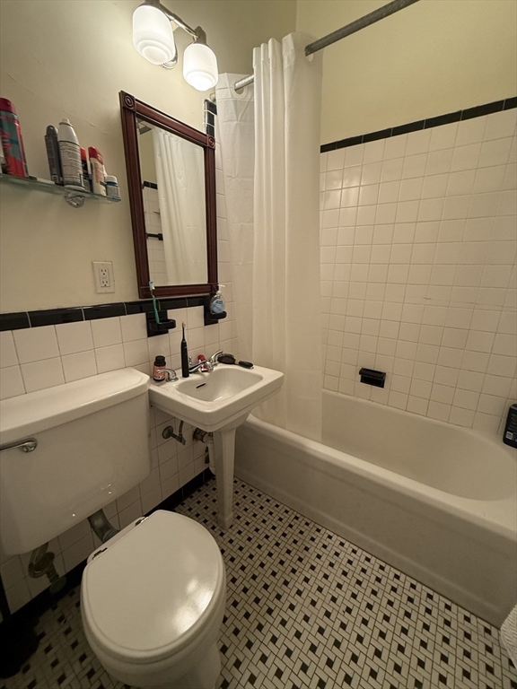 2 bed, 2 bath apartment for rent at 236 Marlborough St Unit 4, Back Bay — photo 25 of 28