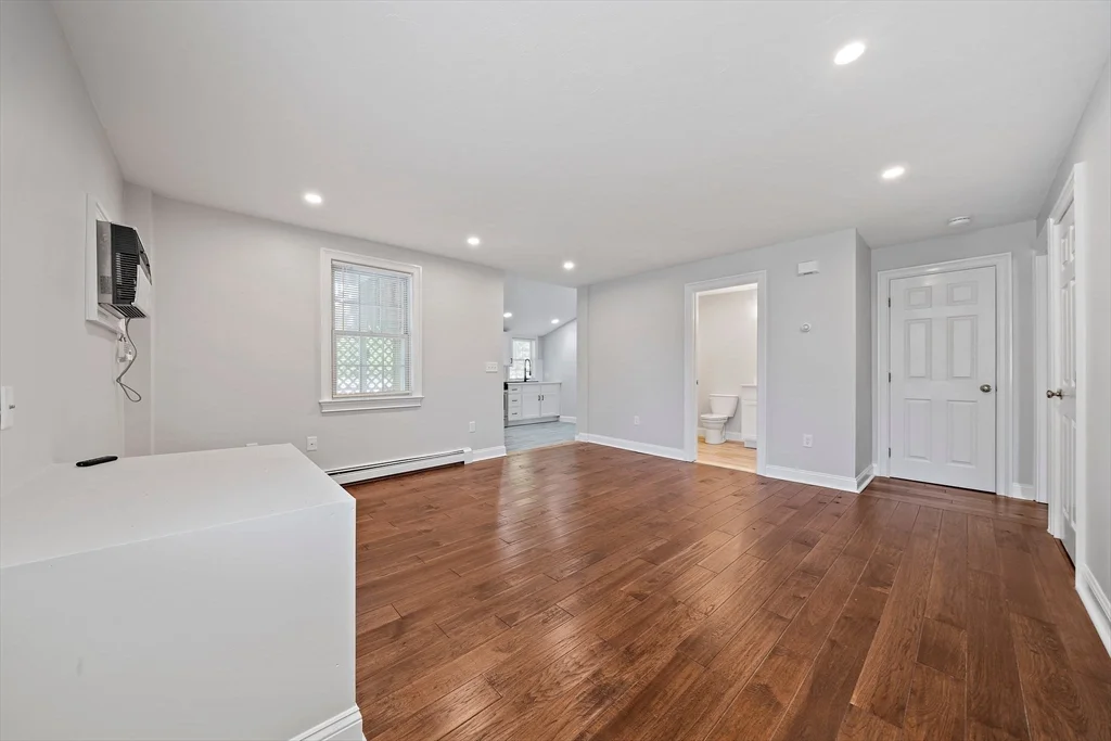 1 bed, 1 bath apartment for rent at 236 Neponset St Unit 1, Canton — photo 13 of 19