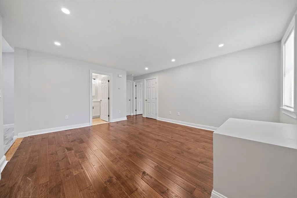 1 bed, 1 bath apartment for rent at 236 Neponset St Unit 1, Canton — photo 12 of 19