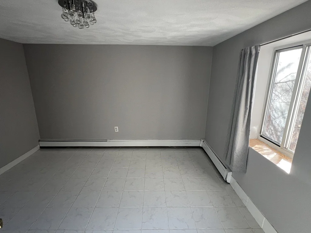 3 bed, 2 bath apartment for rent at 236 Palfrey St Unit 236, Watertown — photo 11 of 16