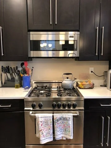 2 bed, 2 bath apartment for rent at 236 West Fifth St Unit 2, South Boston — photo 7 of 17