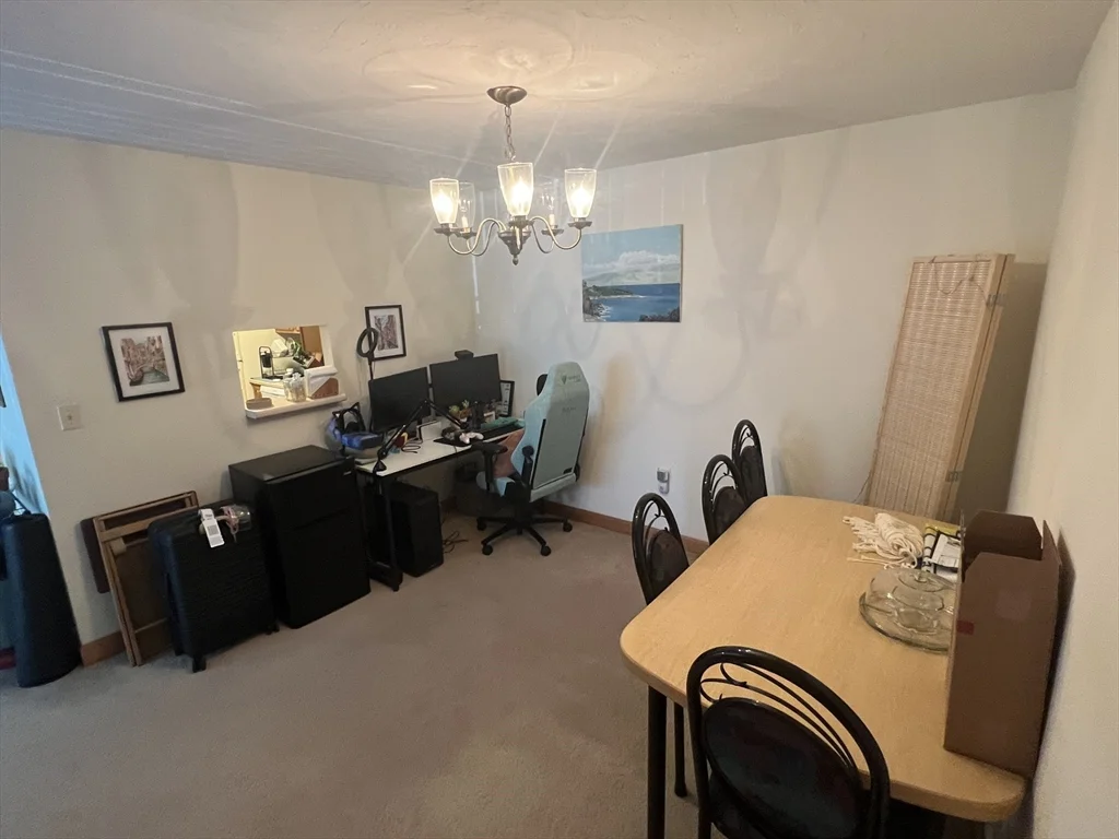 1 bed, 1 bath apartment for rent at 2366 Commonwealth Ave Unit 1-4, Auburndale — photo 3 of 7