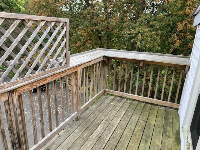 4 bed, 1 bath apartment for rent at 237 Bridge St Unit N/A, Northampton — photo 4 of 14