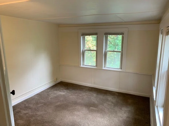 4 bed, 1 bath apartment for rent at 237 Bridge St Unit N/A, Northampton — photo 10 of 14