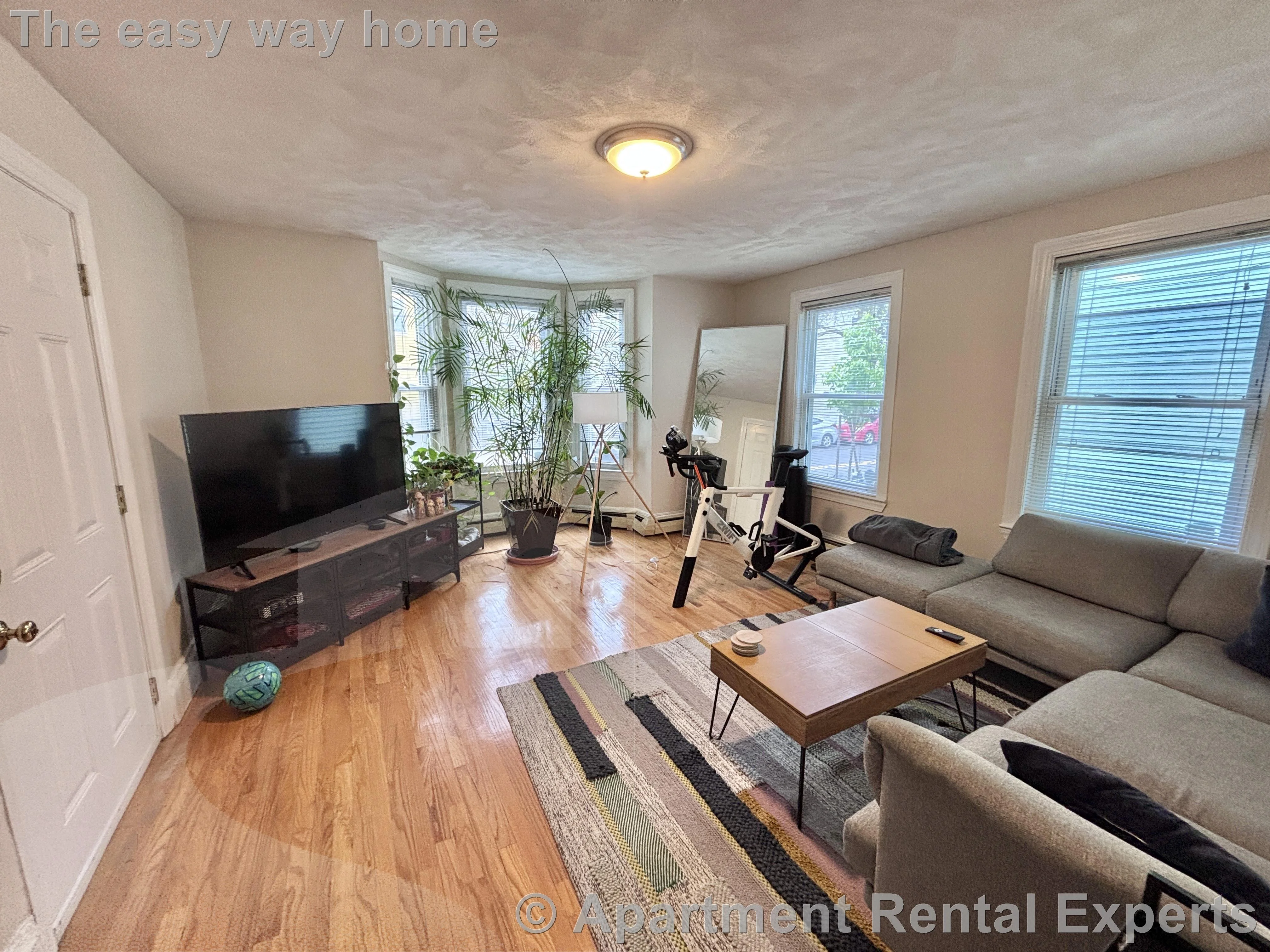 3 bed, 1 bath apartment for rent at 237 Columbia St Unit 1, Central Square