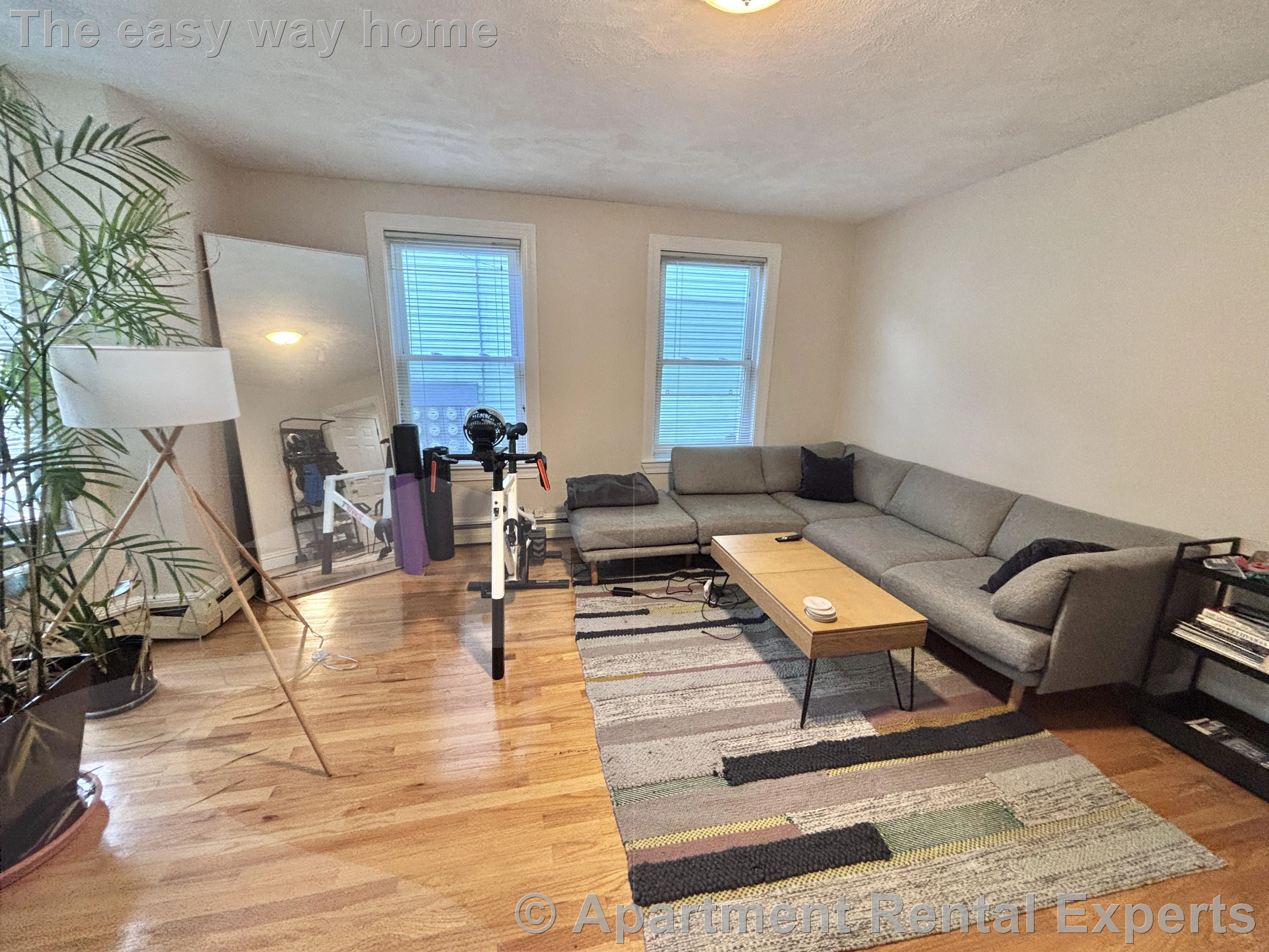 3 bed, 1 bath apartment for rent at 237 Columbia St Unit 1, Central Square — photo 3 of 12