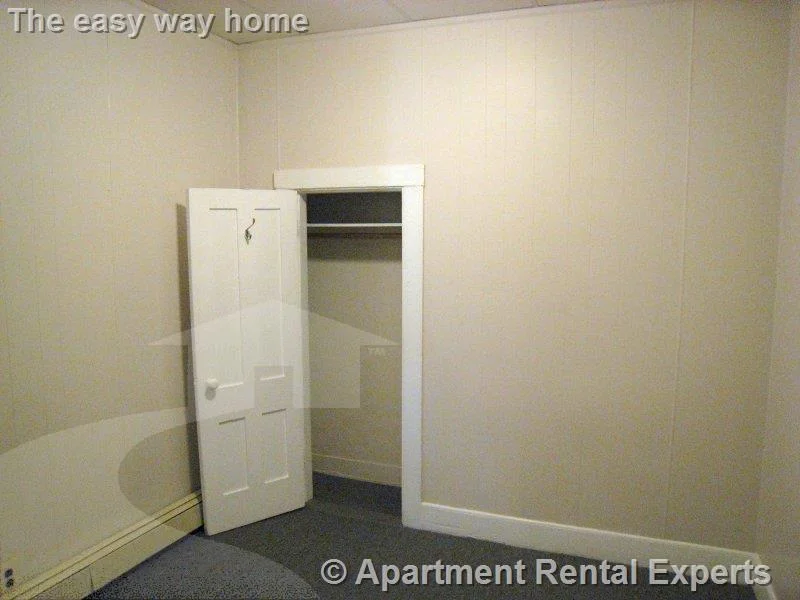 2 bed, 1 bath apartment for rent at 237 Columbia St Unit 3, Central Square — photo 4 of 11