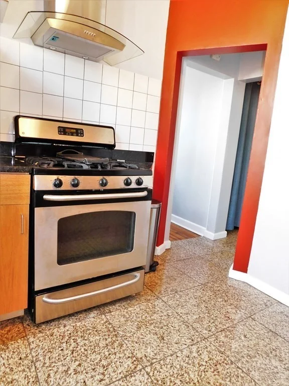2 bed, 1 bath apartment for rent at 237 Dudley St Unit 5, Boston — photo 2 of 7