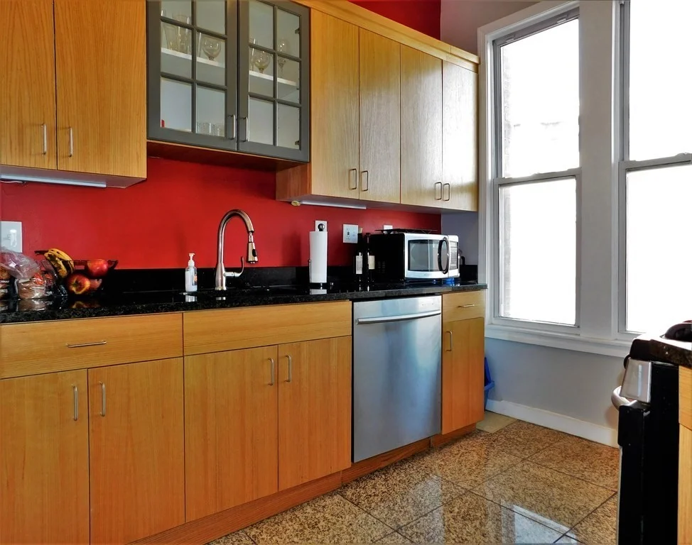2 bed, 1 bath apartment for rent at 237 Dudley St Unit 5, Boston