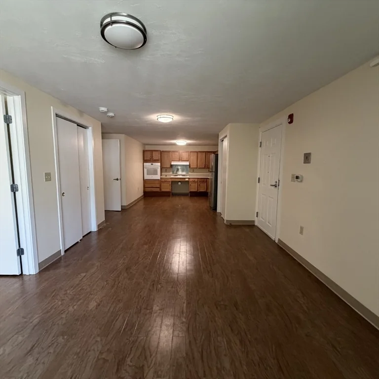 1 bed, 1 bath apartment for rent at 237 Garden St Unit 237-2, Neighborhood Nine — photo 3 of 8