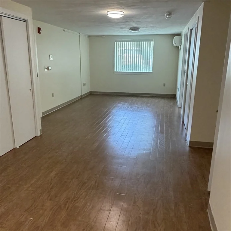 1 bed, 1 bath apartment for rent at 237 Garden St Unit 237-2, Neighborhood Nine — photo 4 of 8