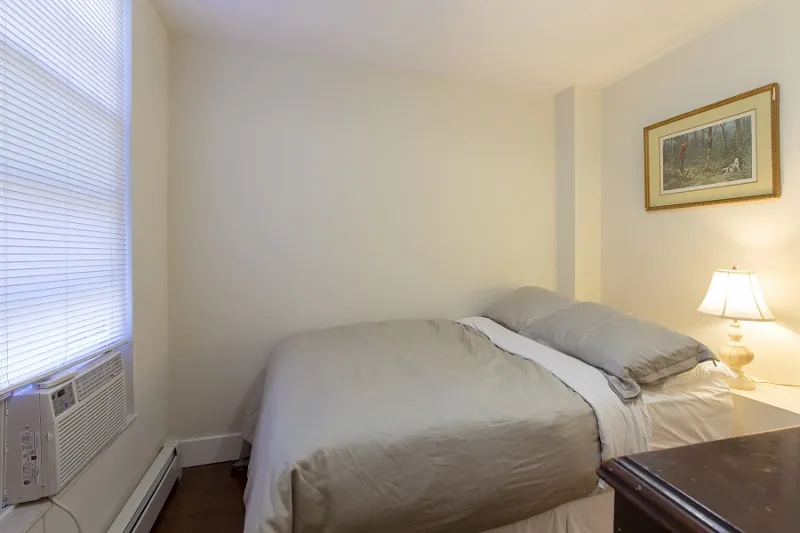 3 bed, 1 bath apartment for rent at 237 Northampton St Unit 1q, Roxbury — photo 10 of 13