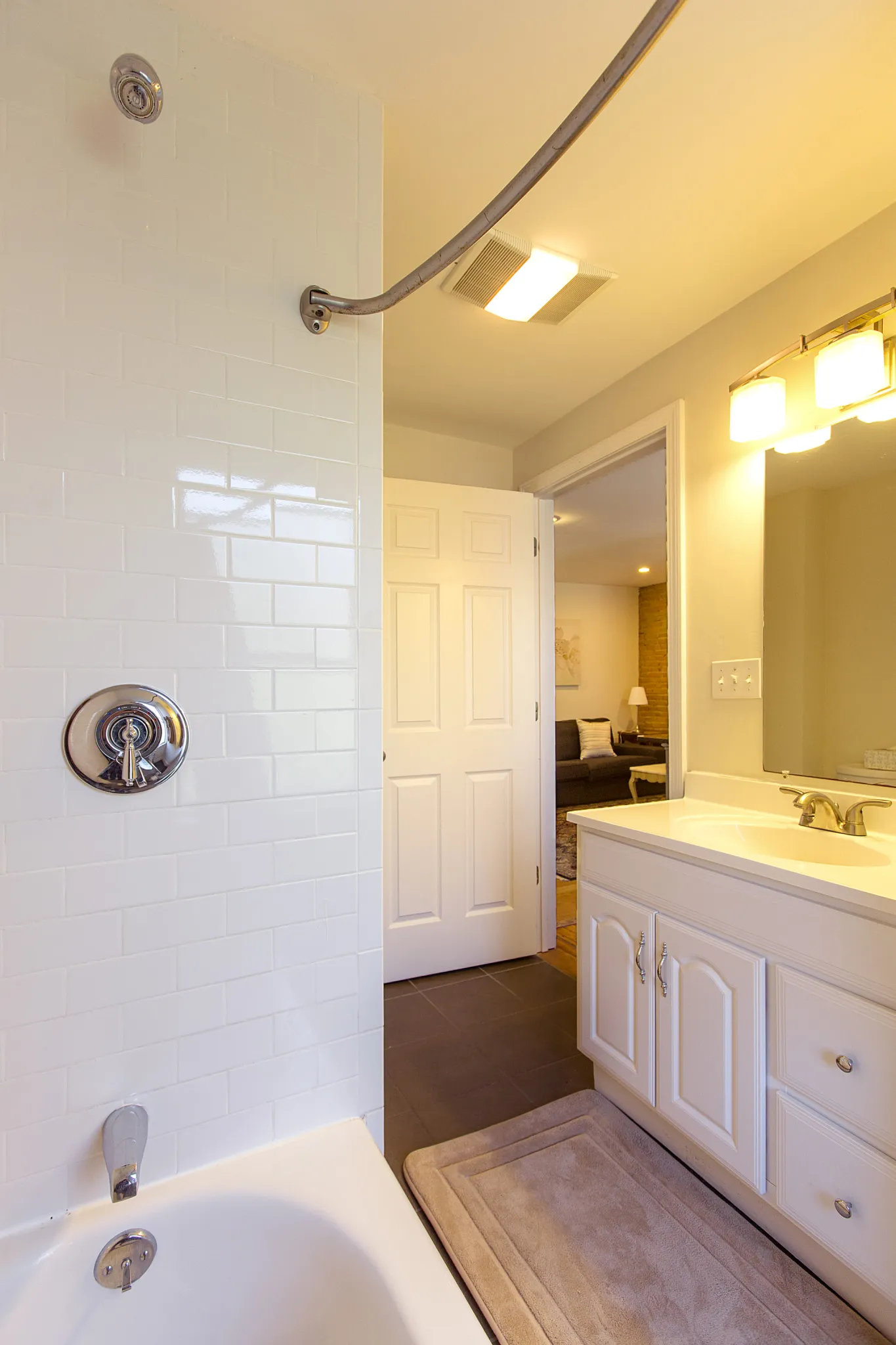 4 bed, 2 bath apartment for rent at 237 Northampton St Unit 3, Roxbury — photo 14 of 20