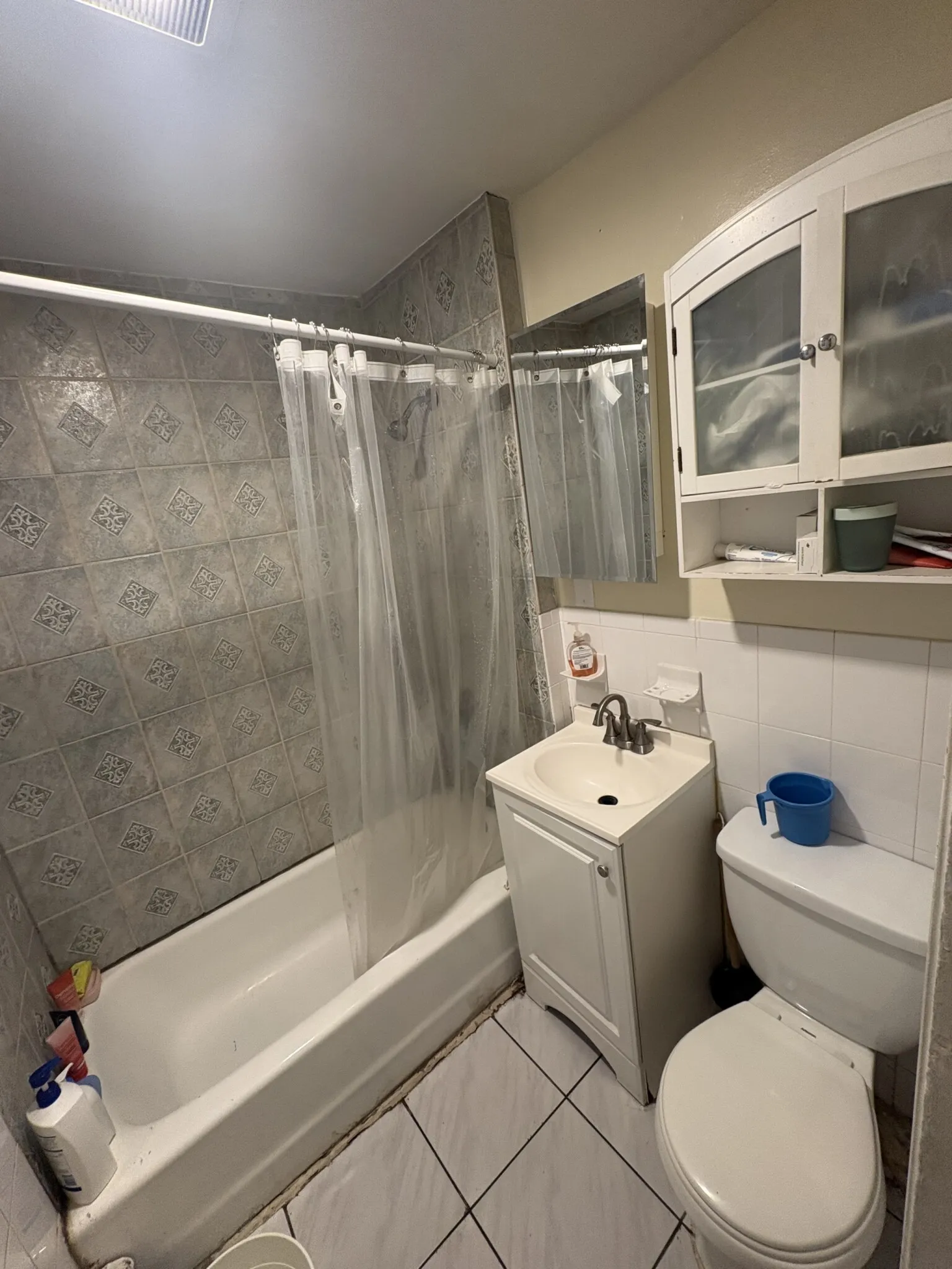 2 bed, 1 bath apartment for rent at 237 Tremont St Unit 2, Ward Two — photo 22 of 23