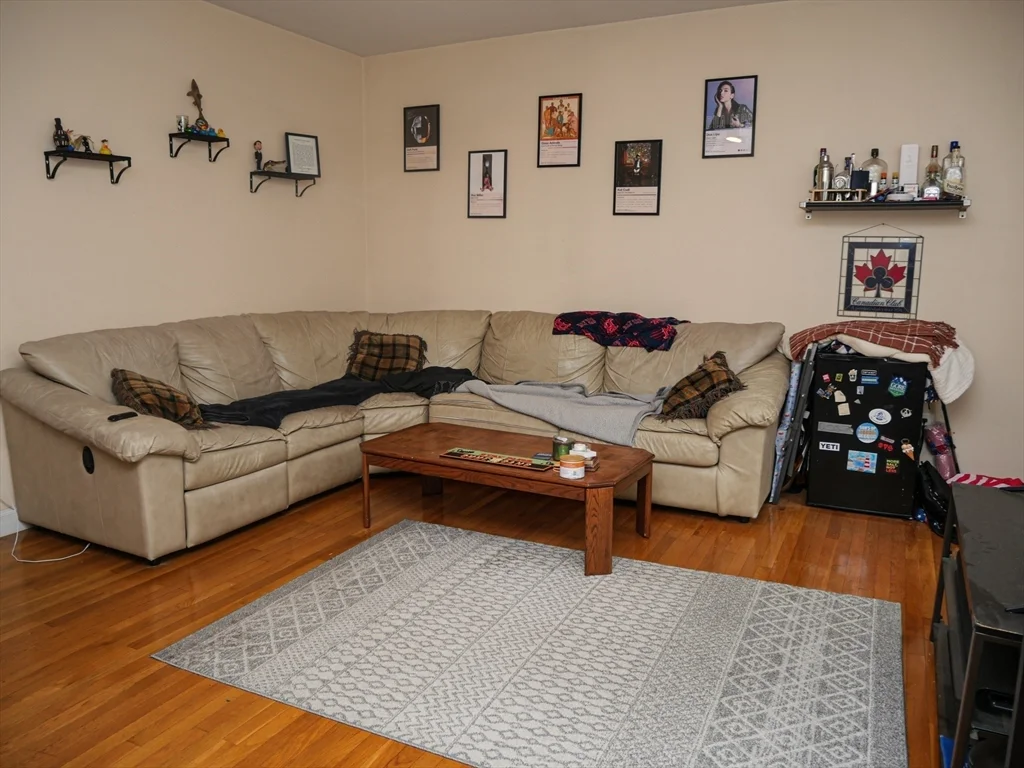 2 bed, 1 bath apartment for rent at 237 W Third Unit 1, South Boston — photo 2 of 11