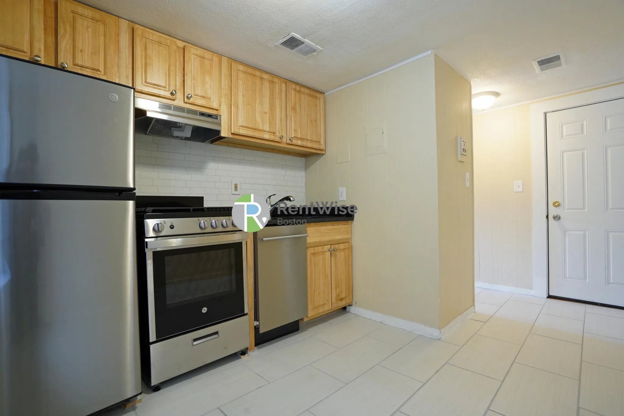 1 bed, 1 bath apartment for rent at 238 Cambridge St Unit 2, Beacon Hill — photo 8 of 17