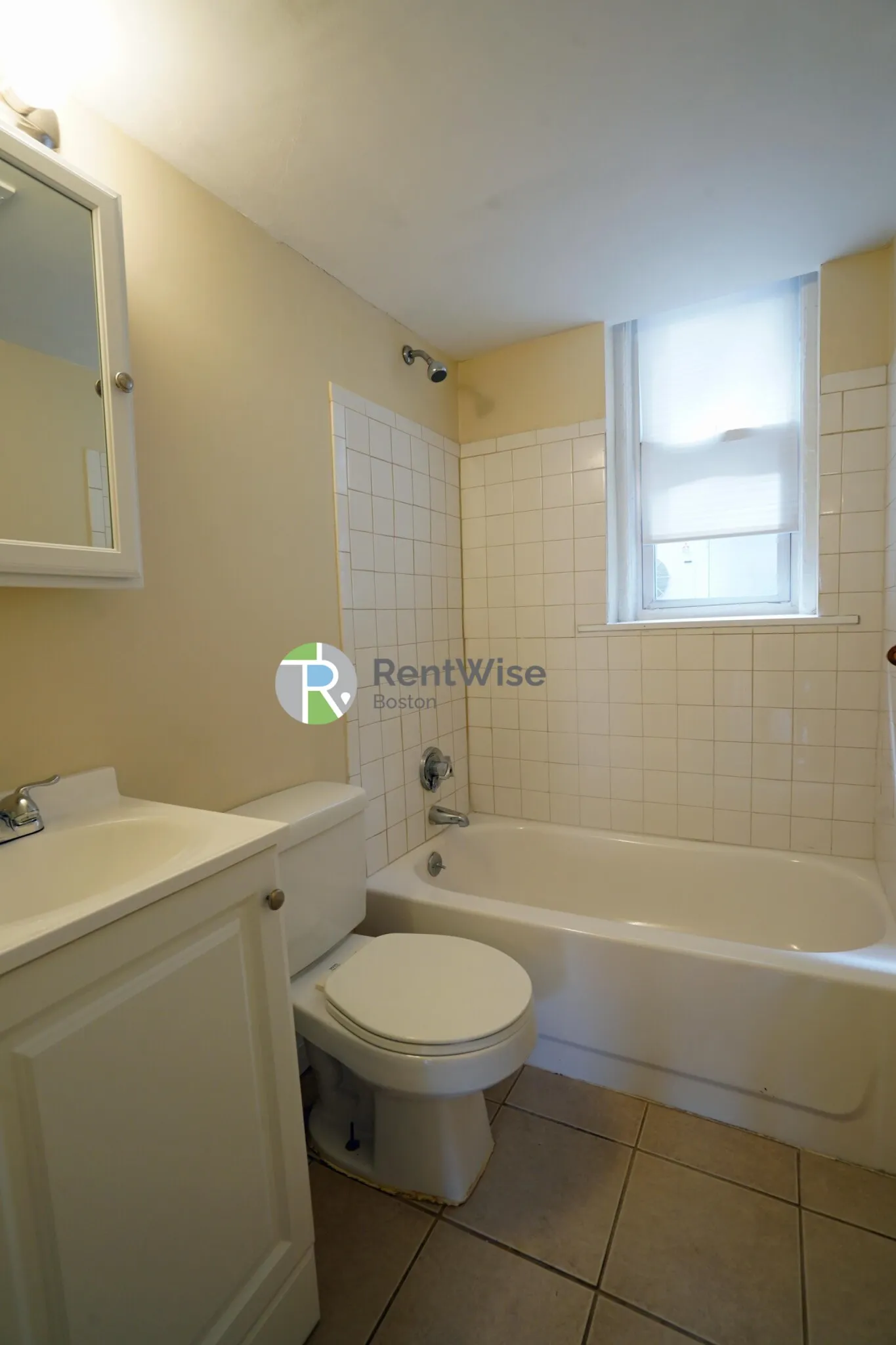 1 bed, 1 bath apartment for rent at 238 Cambridge St Unit 2, Beacon Hill — photo 9 of 17