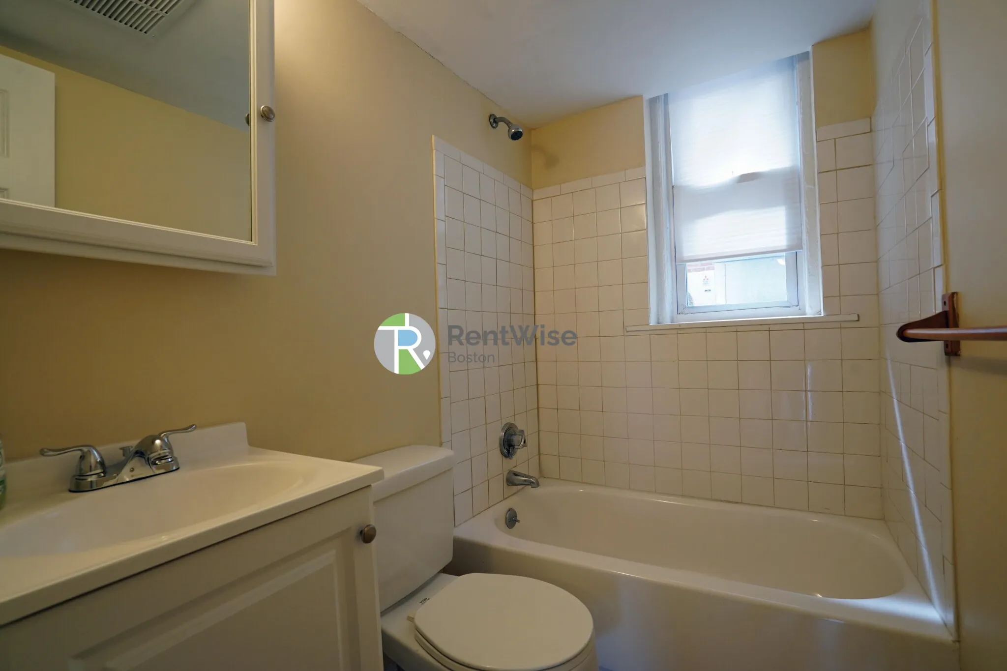 1 bed, 1 bath apartment for rent at 238 Cambridge St Unit 2, Beacon Hill — photo 14 of 17