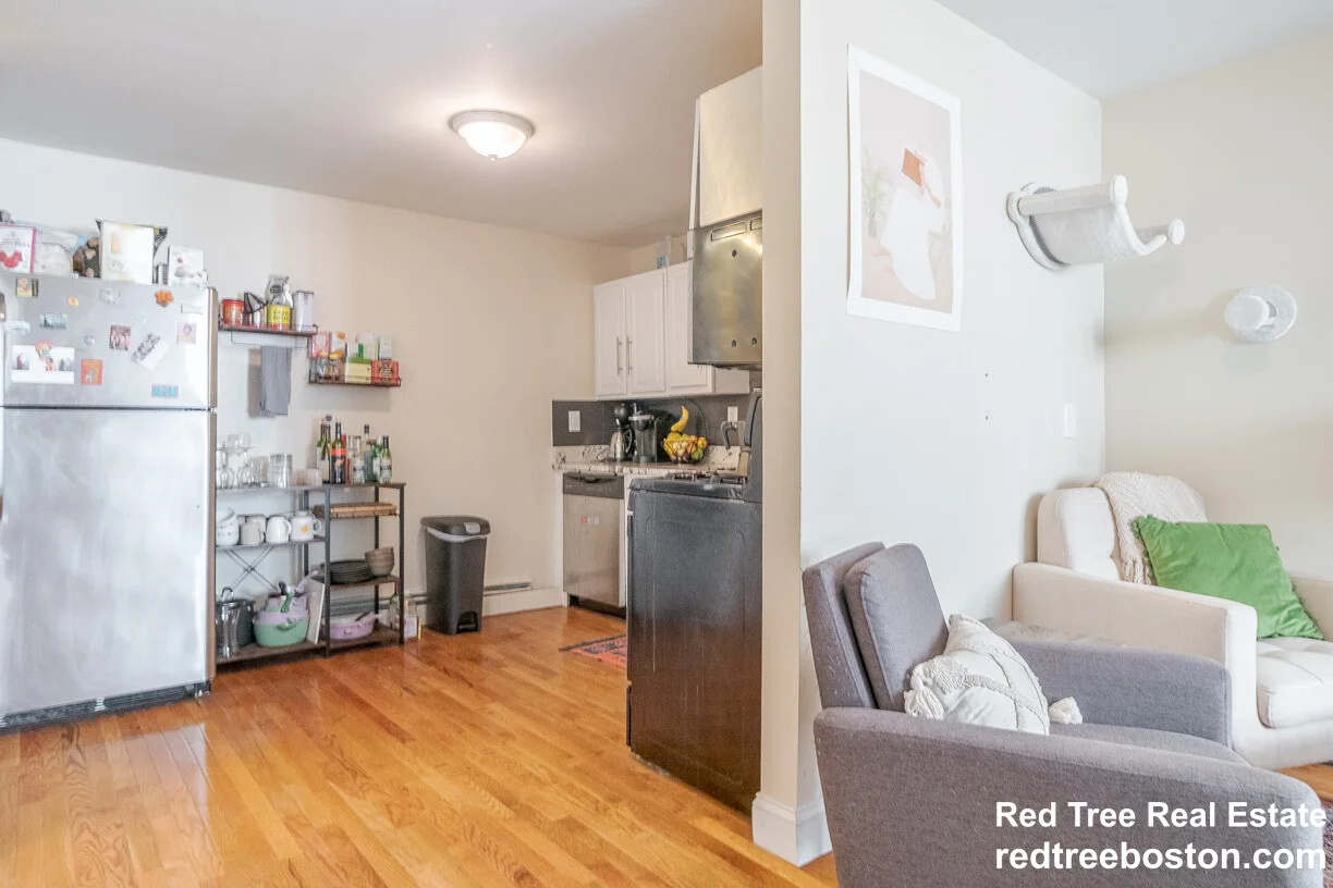 4 bed, 2 bath apartment for rent at 238 Everett St Unit 2, East Boston — photo 9 of 11