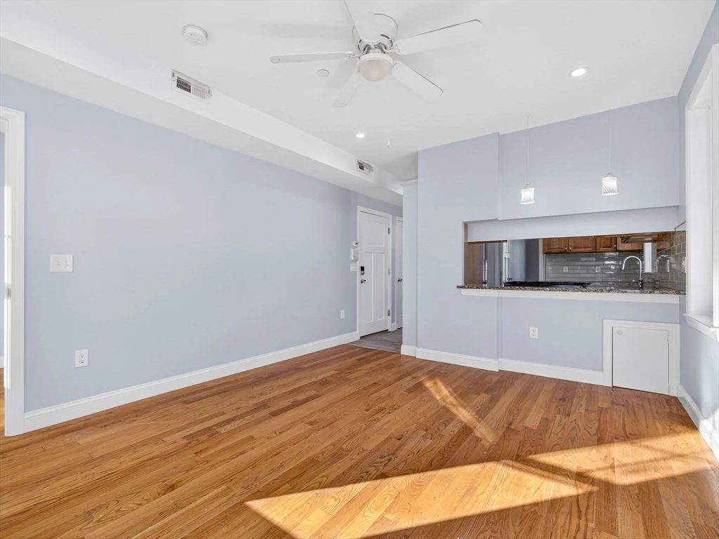3 bed, 1 bath apartment for rent at 238 Havre St Unit 2, East Boston — photo 7 of 28