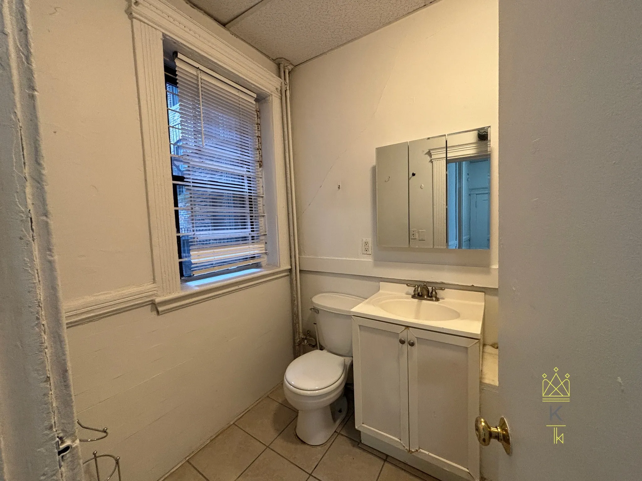 2 bed, 1 bath apartment for rent at 238 Hemenway St Unit 06, Fenway — photo 6 of 8
