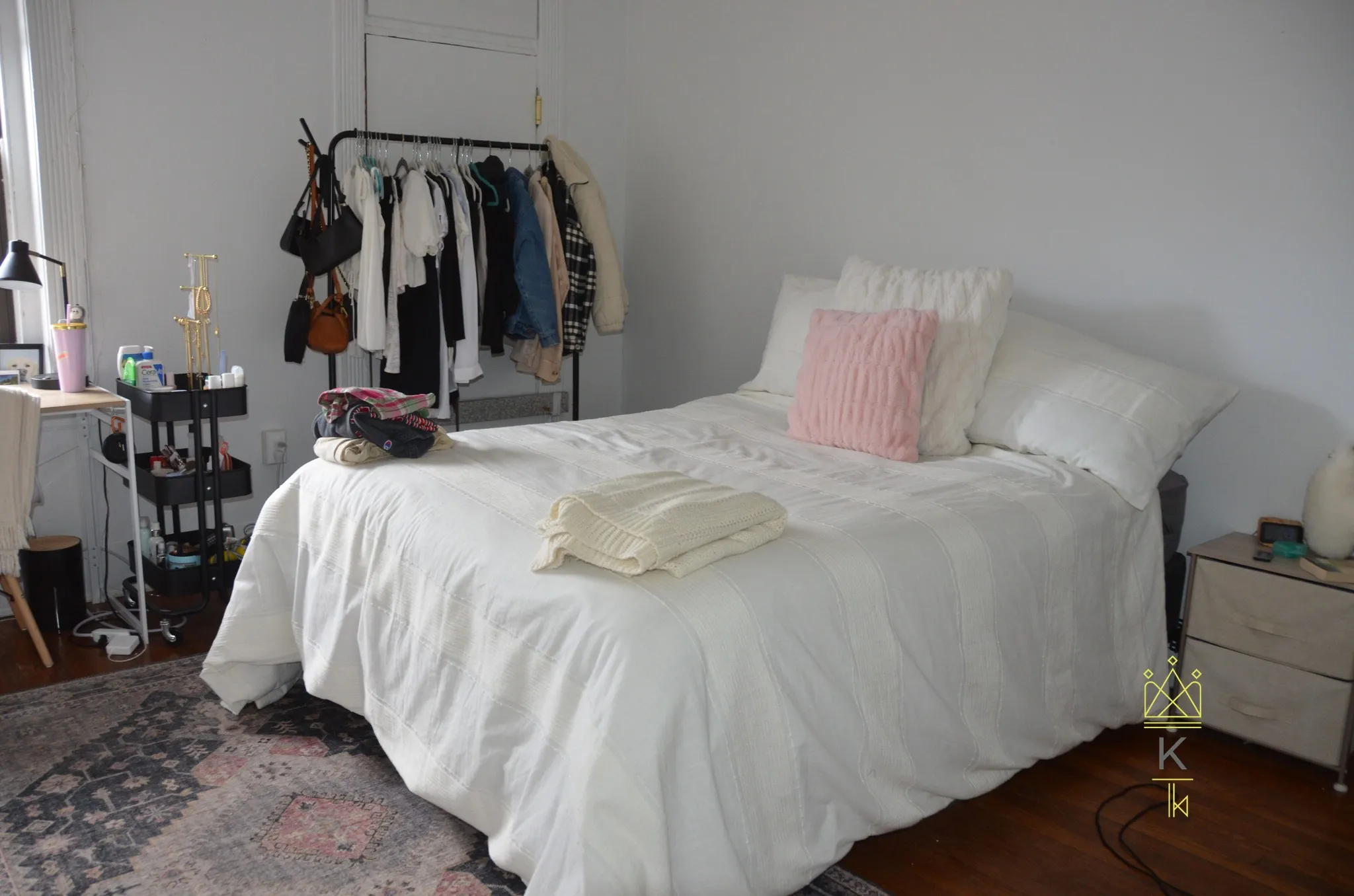 3 bed, 1 bath apartment for rent at 238 Hemenway St Unit 11, Fenway — photo 2 of 17