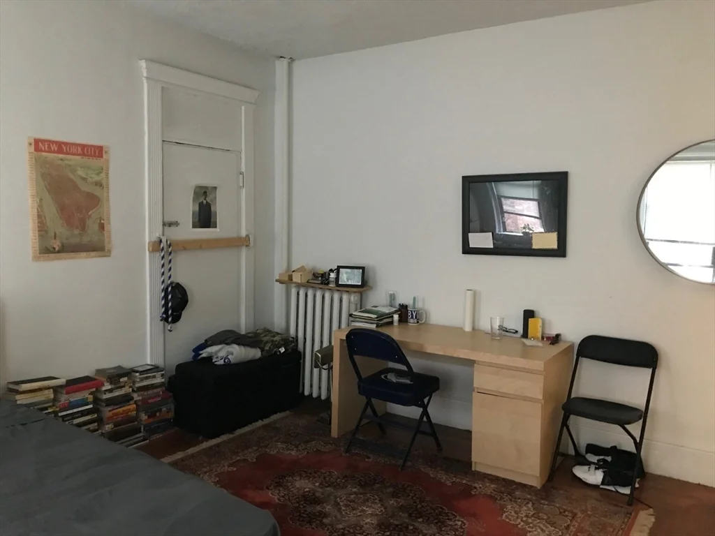 Studio bed, 1 bath apartment for rent at 238 Hemenway St Unit 14, Fenway — photo 2 of 5
