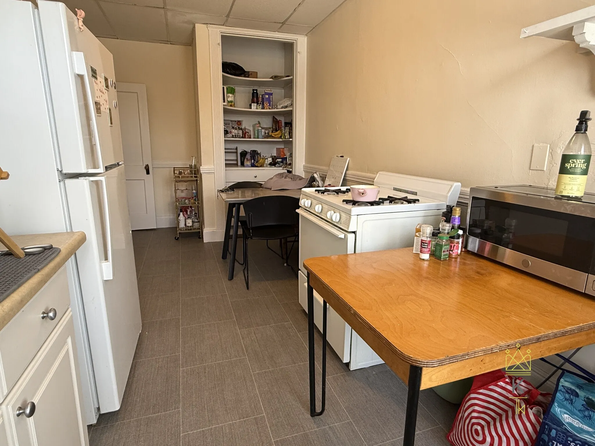 3 bed, 1 bath apartment for rent at 238 Hemenway St Unit 16, Fenway — photo 8 of 13